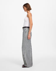 The Petite Zoe Relaxed Wide Pant in Linen-Cotton Blend