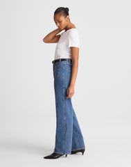 The Curvy Cleo Straight Jean in Petersburg Wash