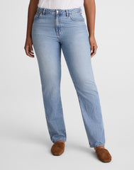 The Short Curvy Dean Easy Straight Jean in Airy Denim