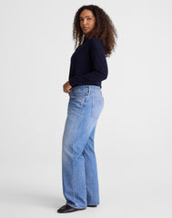 The Curvy Low-Rise Loose Jean in Midvale Wash
