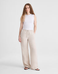 Short Pull-On Pants in 100% Linen