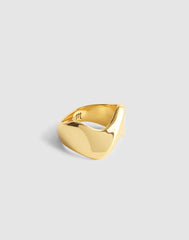 Wave Statement Ring